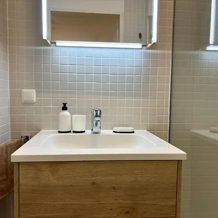 Neu Renoviert Linzer Altstadt Self Check In Apartment *